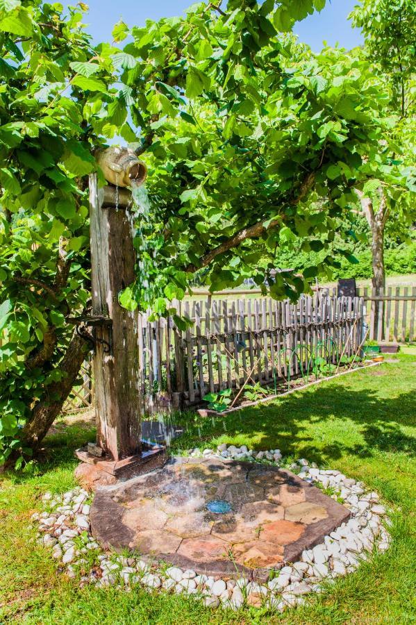 Maso Franceschella Bed & Breakfast Carano  Exterior photo