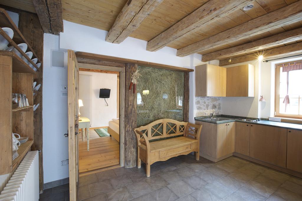 Maso Franceschella Bed & Breakfast Carano  Exterior photo